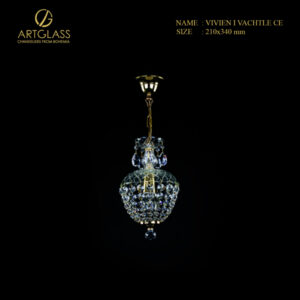Đèn lồng pha lê VIVIEN I VACHTLE CE 1 bóng 60W, kiểu dáng dáng trụ thanh thoát với khung đồng thau mạ vàng và hạt pha lê cao cấp, mang vẻ đẹp tinh tế và sang trọng.