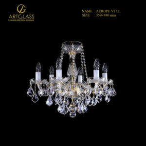 Hình ảnh chi tiết đèn chùm pha lê AEROPE VI CE chính hãng Artglass, thiết kế 5 tay đèn bằng đồng thau mạ vàng và trang trí bằng pha lê cao cấp.