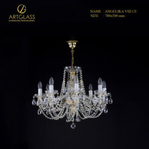 Đèn pha lê cao cấp ANGELIKA VIII CE với 8 bóng 40W, thiết kế tinh xảo từ Artglass CH Séc, mang lại vẻ đẹp lộng lẫy và ánh sáng ấm áp cho phòng khách.