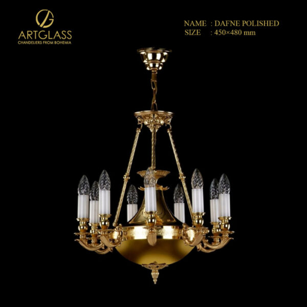 Mẫu đèn pha lê DAFNE POLISHED cao cấp, 9 bóng đèn 40W bố trí đều xung quanh, khung đồng thau mạ vàng sang trọng kết hợp pha lê lấp lánh, tạo ánh sáng rực rỡ cho không gian phòng khách.