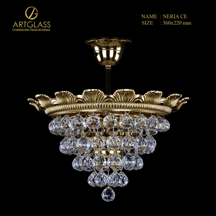 den-op-tran-pha-le-artglass-neria-ce Đèn ốp trần pha lê NERIA CE chính hãng Artglass Tiệp Khắc, thiết kế dạng bát cổ điển với 3 bóng đèn ẩn sau các chùm quả châu pha lê cao cấp trên nền đồng thau mạ vàng.