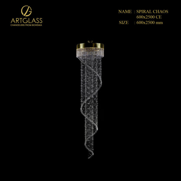 Cận cảnh đèn thả pha lê thông tầng SPIRAL 600x2500 CHAOS CE với các chuỗi pha lê cao cấp thả dài 2.5m theo hình xoắn ốc từ đế đèn tròn mạ vàng.