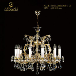 Đèn chùm pha lê ArtGlass Maria Terezia 13 Vachtle CE với khung kim loại mạ vàng, nổi bật với các tay đèn bọc pha lê và hạt trang trí Bohemia cao cấp.